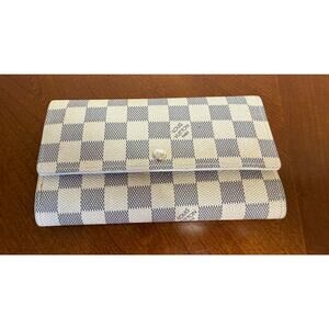 Louis Vuitton Damier Azur Sarah Wallet